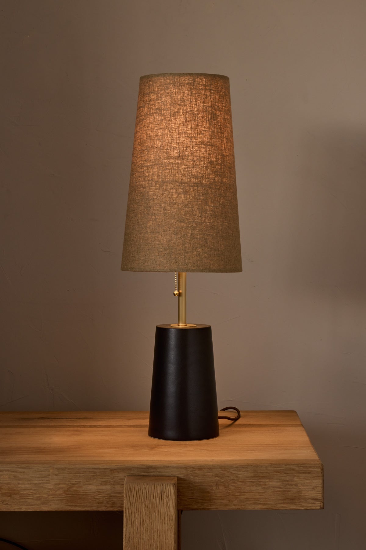 Layla Table Lamp - Ebony