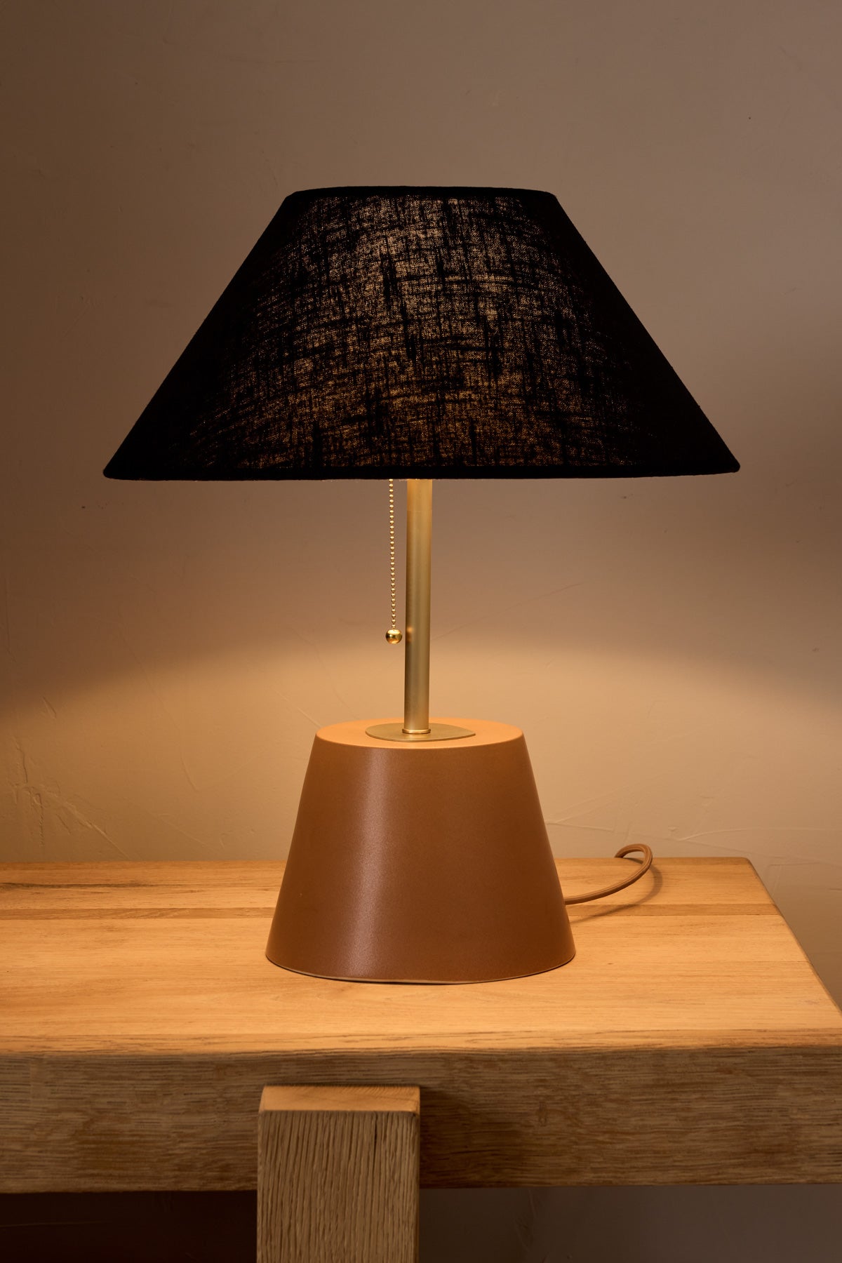 Noa Table Lamp - Chestnut