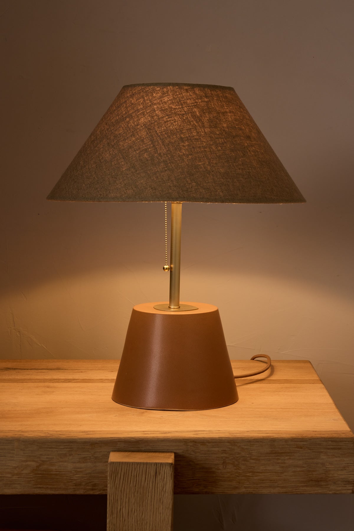 Noa Table Lamp - Chestnut