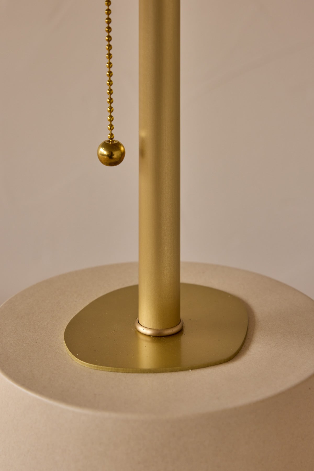 Noa Table Lamp - Dogwood