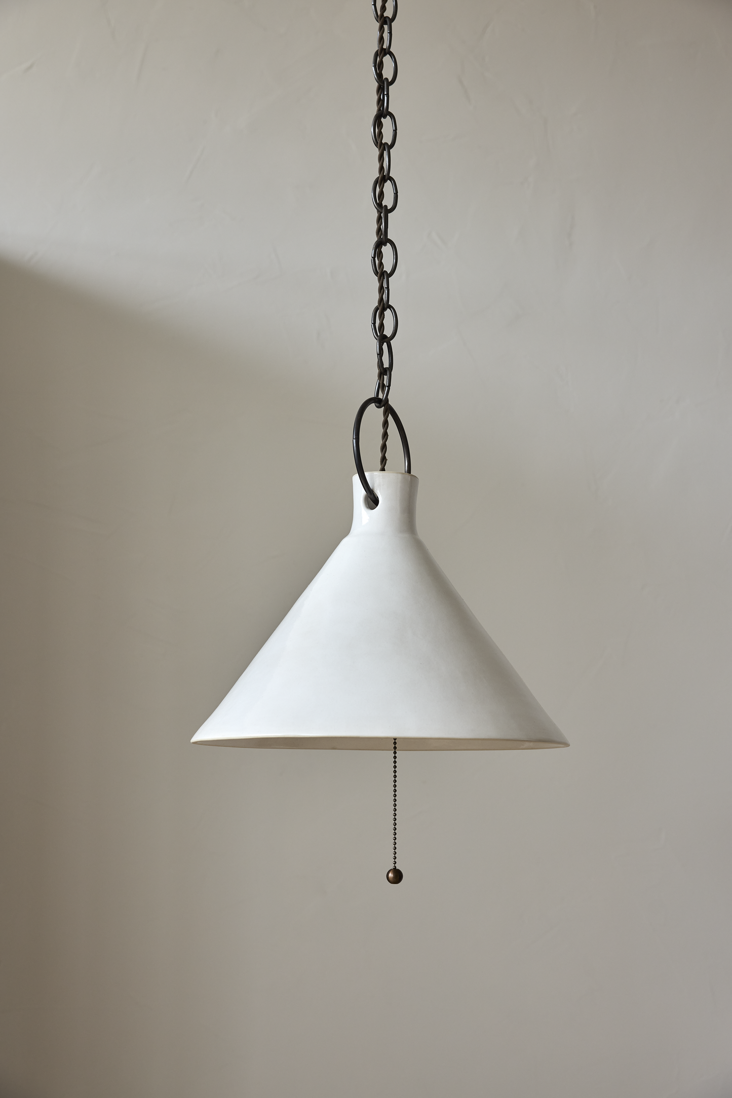 2XL Ceramic Funnel Pendant in Salt