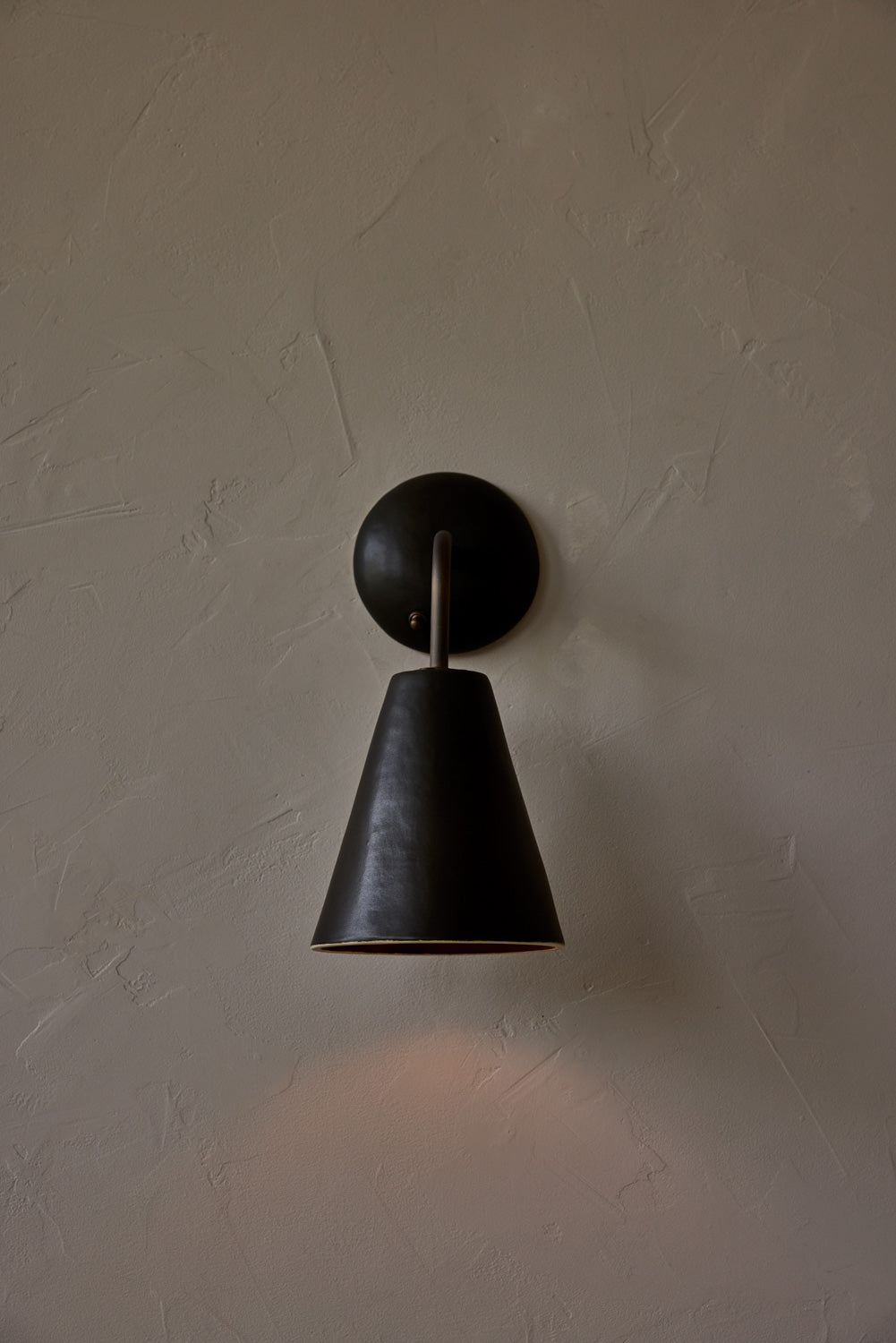 Simple Sconce in Pepper