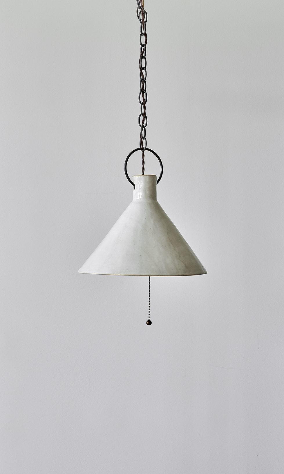 2XL Ceramic Funnel Pendant in Salt