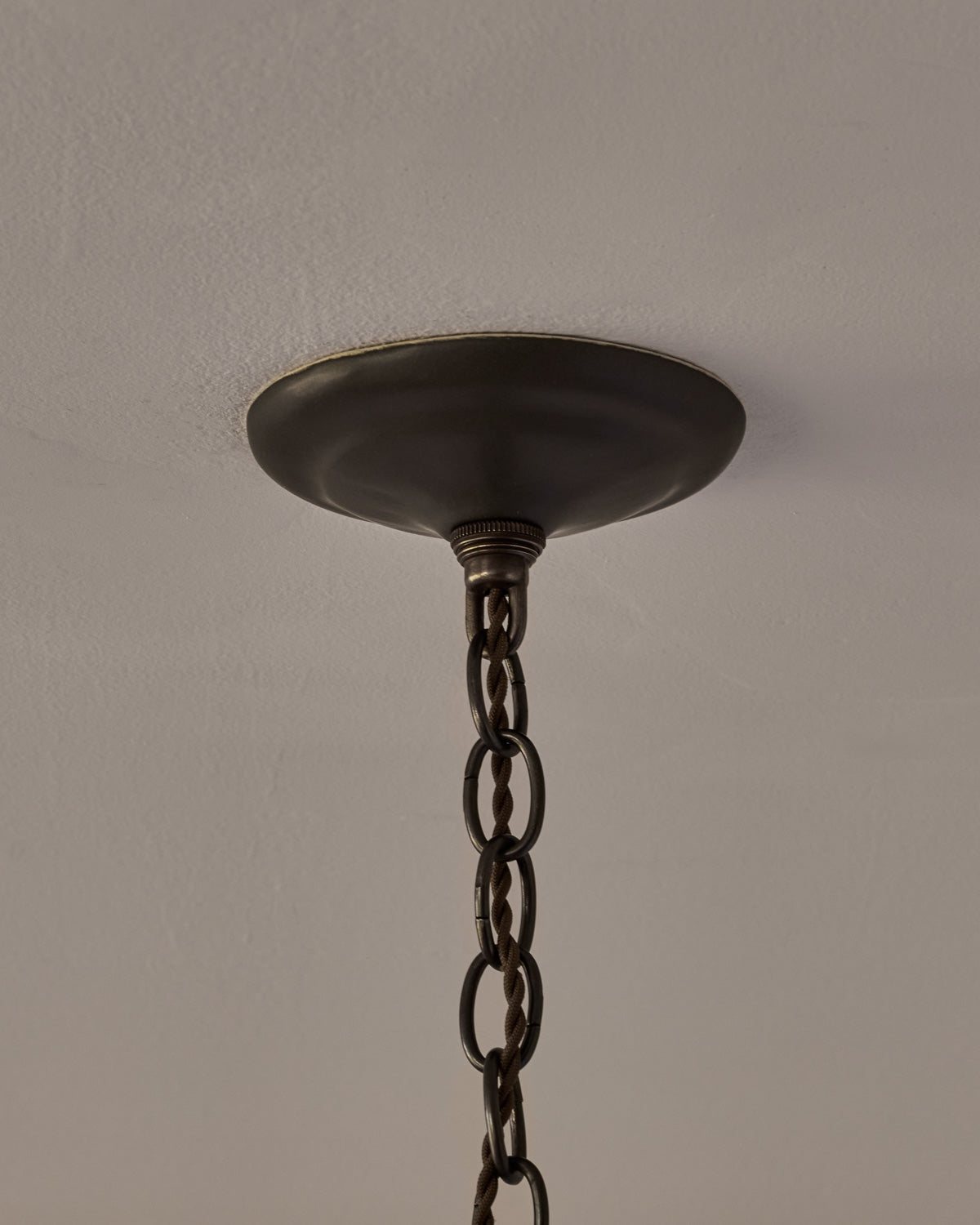 2XL Ceramic Funnel Pendant in Pepper