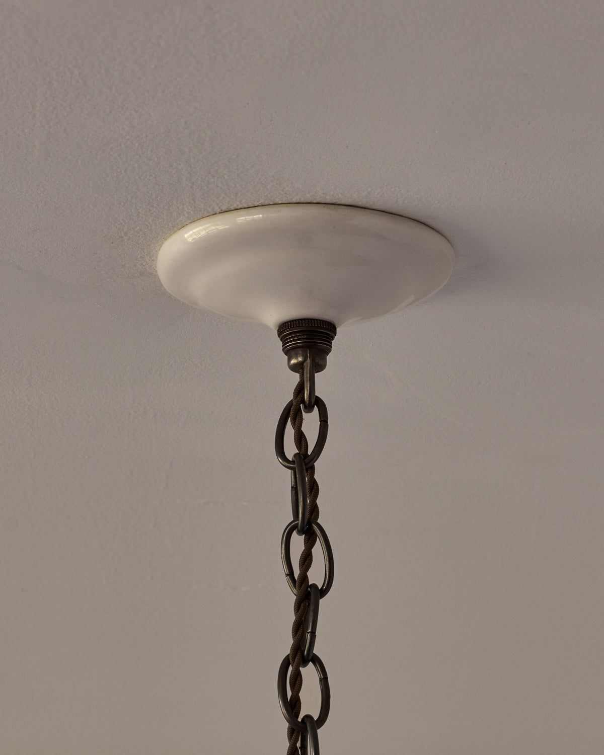 2XL Ceramic Funnel Pendant in Salt