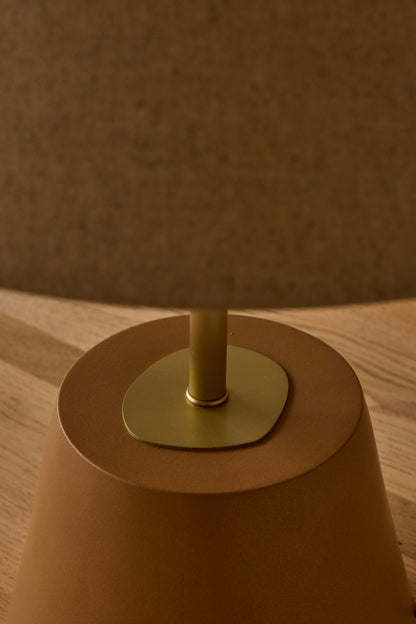 Noa Table Lamp - Chestnut