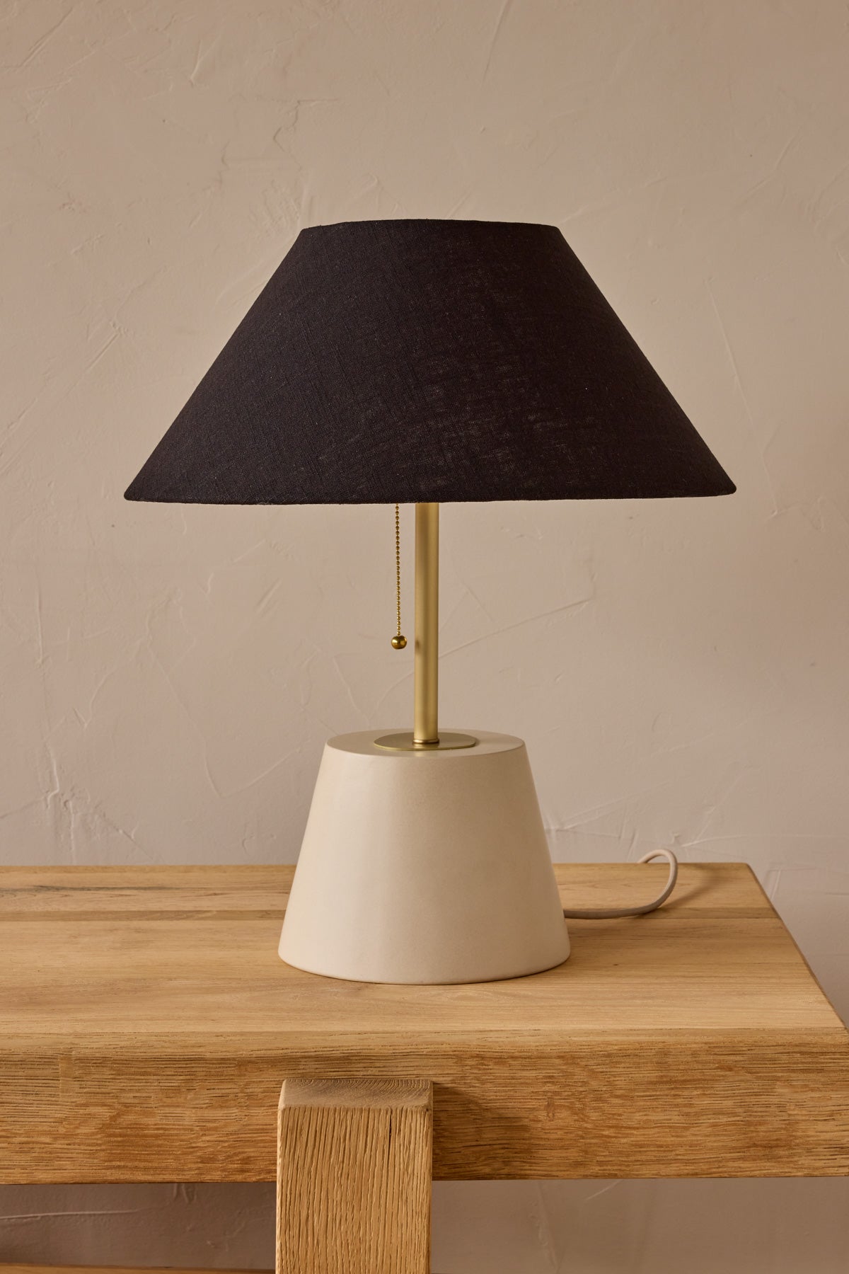Noa Table Lamp - Dogwood