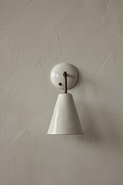 Simple Sconce in Salt