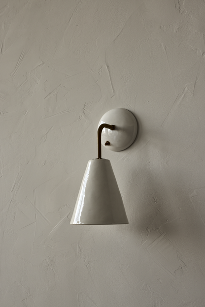 Simple Sconce in Salt