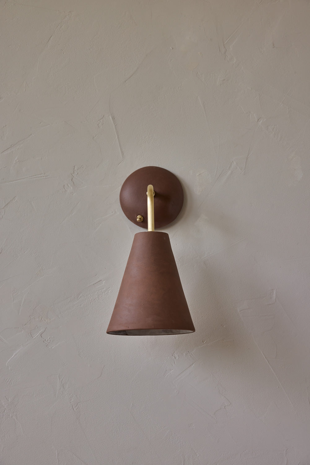 Simple Sconce in Mud