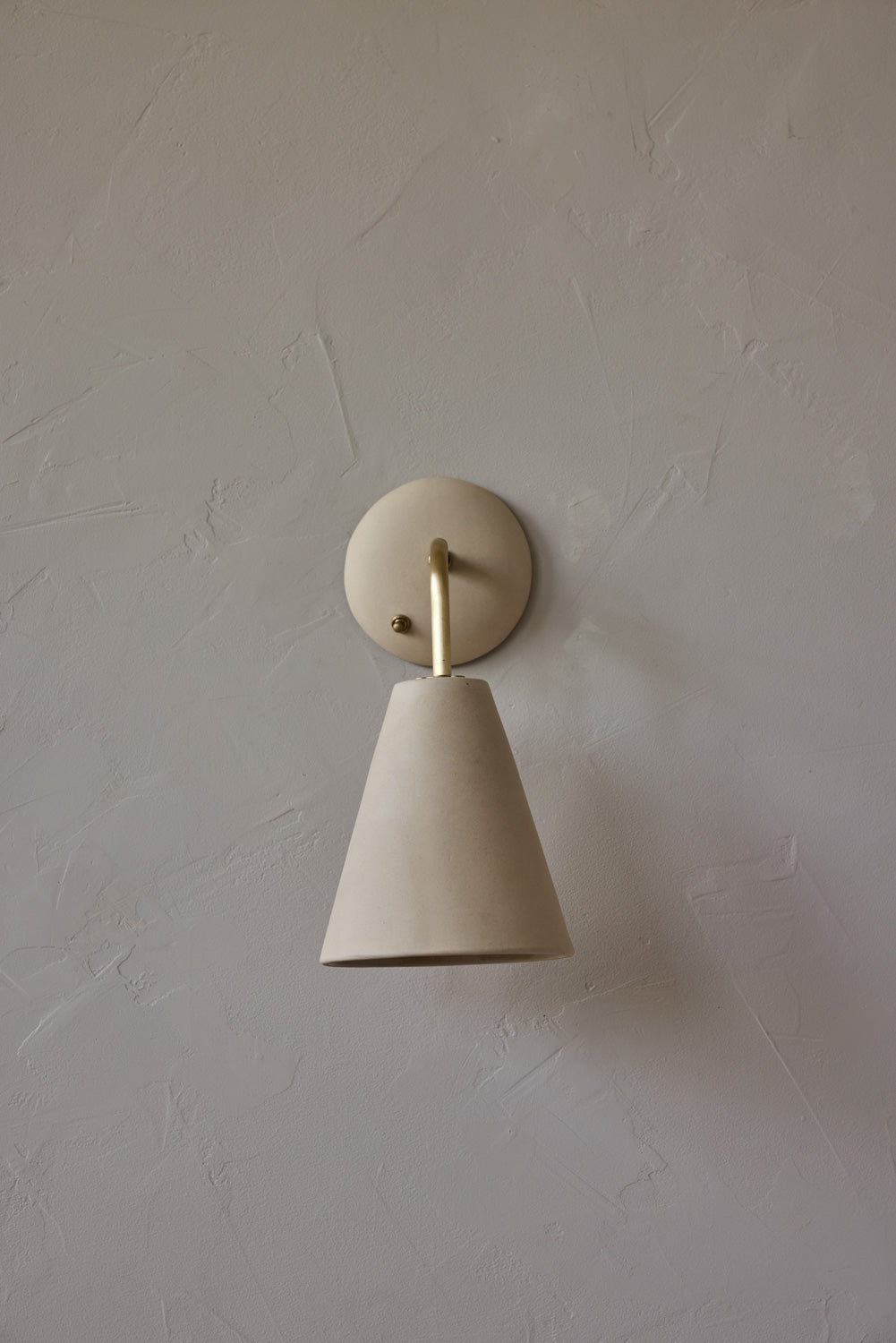 Simple Sconce in Sand