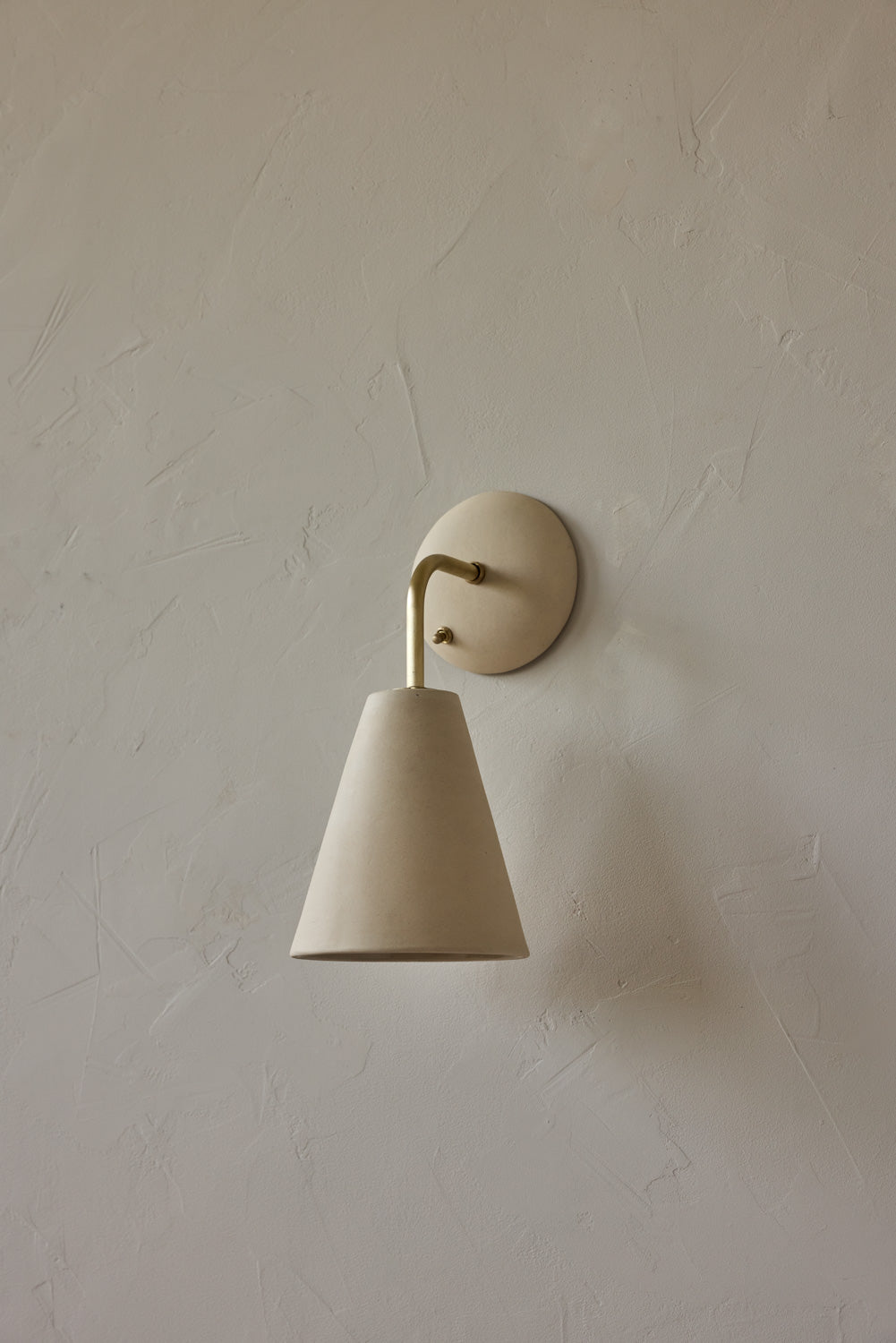 Simple Sconce in Sand