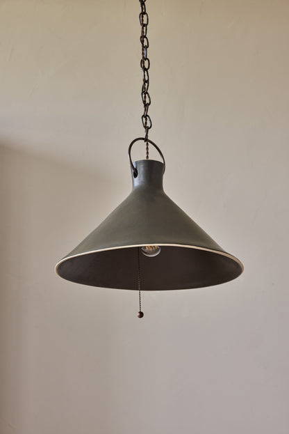 3XL Ceramic Funnel Pendant in Pepper