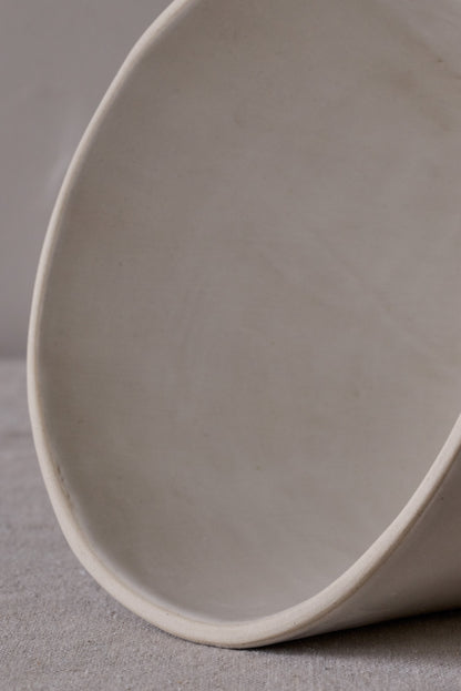 2XL Ceramic Funnel Pendant in Salt